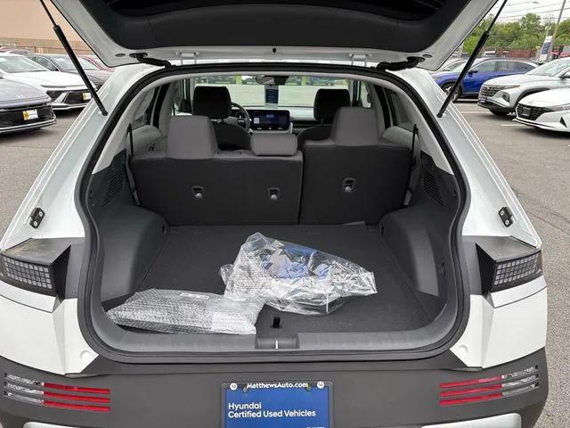 2025 Hyundai IONIQ 5 SE Standard Range