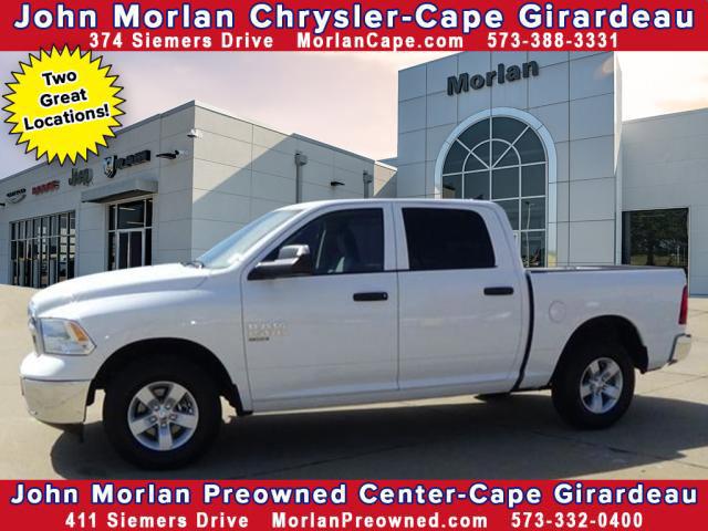 2023 RAM 1500 Classic SLT Crew Cab 4x4 57 Box