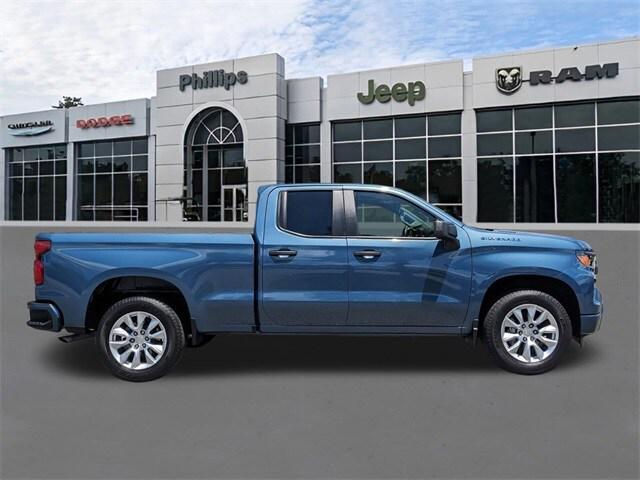2024 Chevrolet Silverado 1500 2WD Double Cab Standard Bed Custom