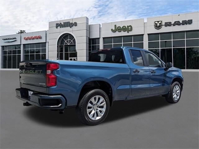 2024 Chevrolet Silverado 1500 2WD Double Cab Standard Bed Custom