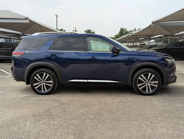2024 Nissan Pathfinder Platinum FWD