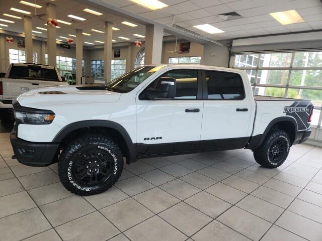 2025 RAM Ram 1500 RAM 1500 REBEL CREW CAB 4X4 57 BOX