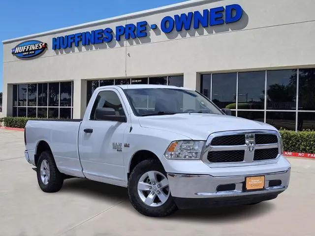 2022 RAM 1500 Classic Tradesman Regular Cab 4x2 8 Box