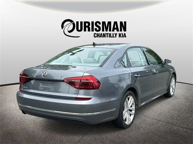 2019 Volkswagen Passat 2.0T Wolfsburg Edition