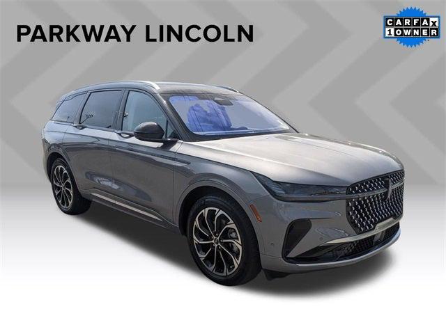 2024 Lincoln Nautilus Reserve