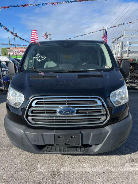 2017 Ford Transit w/Sliding Side Door w/RWB Van
