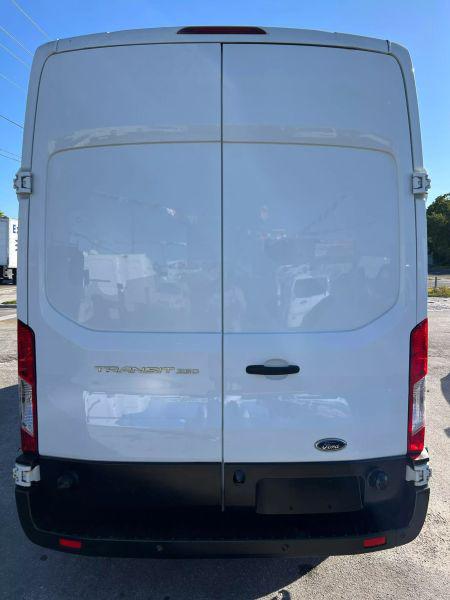 2017 Ford Transit w/Dual Sliding Side Doors Van