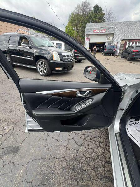 2019 INFINITI Q50 3.0t LUXE
