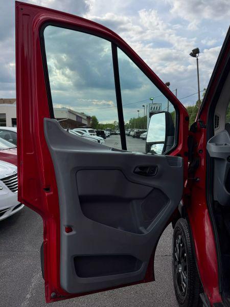 2015 Ford Transit Medium Roof w/Sliding Side Door w/LWB