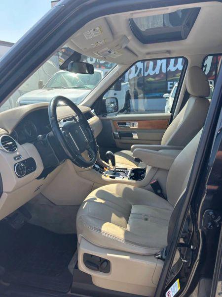 2010 Land Rover LR4 Base