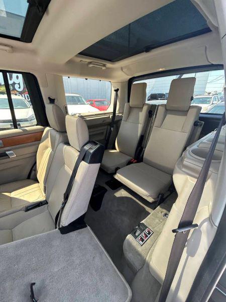 2010 Land Rover LR4 Base