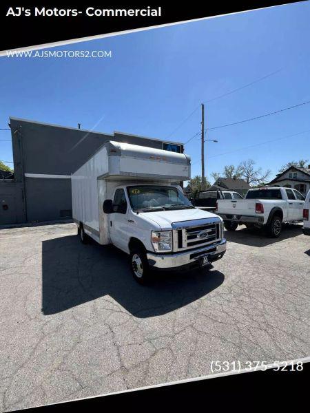 2017 Ford E-450 Cutaway Base for sale in Omaha, NE