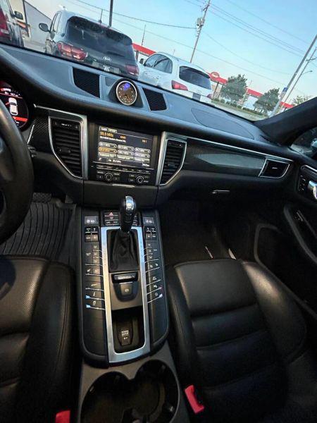 2015 Porsche Macan Turbo