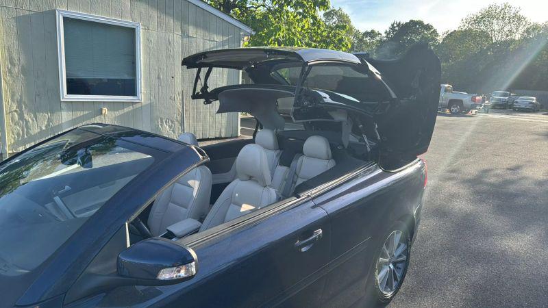 2013 Volvo C70 T5