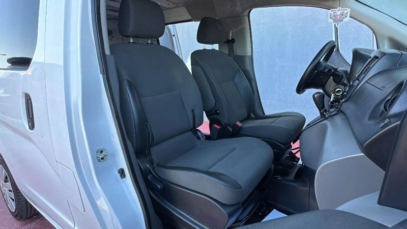 2018 Nissan NV200 SV