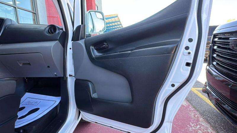 2018 Nissan NV200 SV