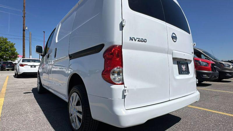 2018 Nissan NV200 SV