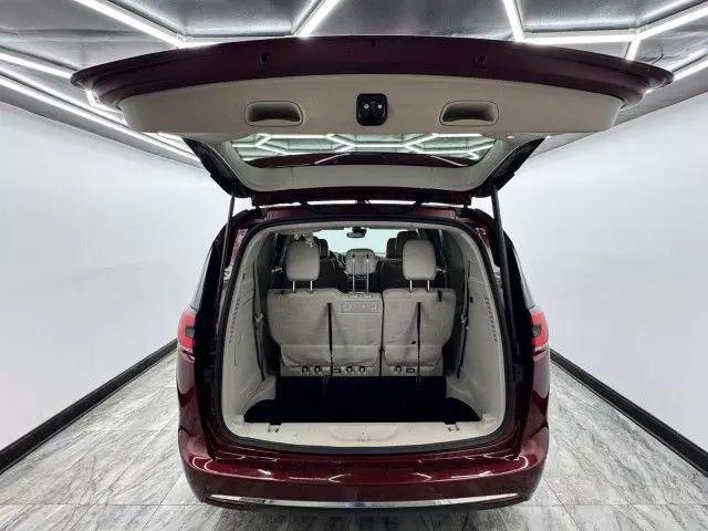 2021 Chrysler Pacifica Hybrid Touring L