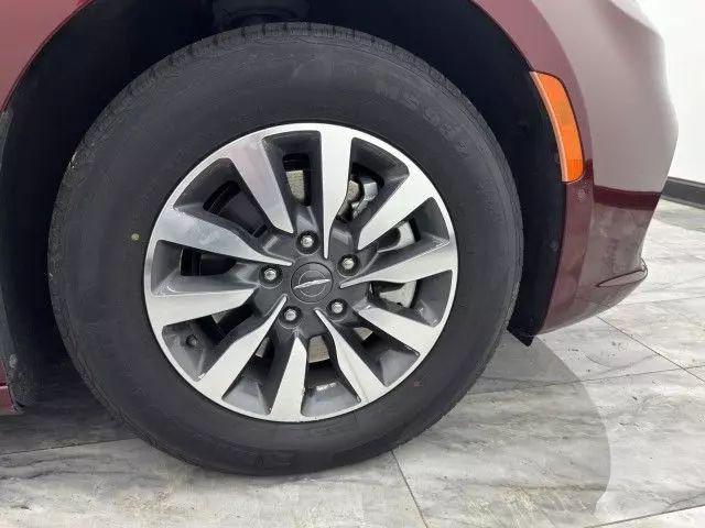 2021 Chrysler Pacifica Hybrid Touring L