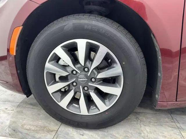 2021 Chrysler Pacifica Hybrid Touring L