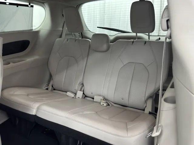 2021 Chrysler Pacifica Hybrid Touring L