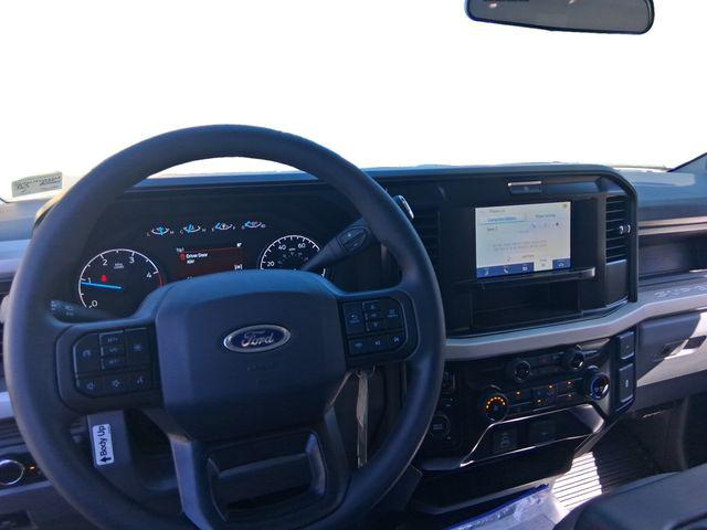 2025 Ford 600 XL