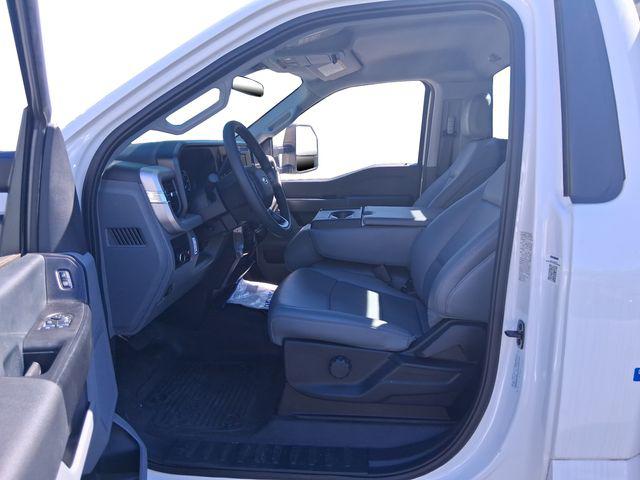 2025 Ford 600 XL