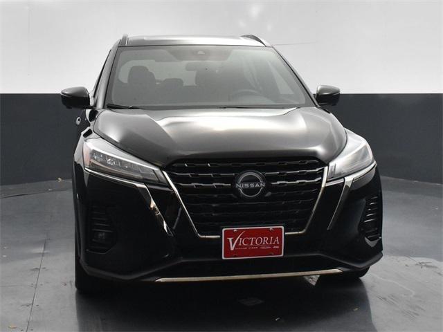2023 Nissan Kicks SR Xtronic CVT