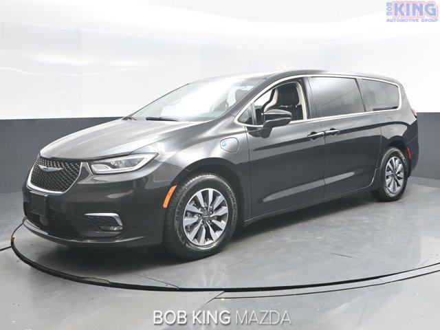 2023 Chrysler Pacifica Hybrid Touring L for sale in Winston Salem, NC