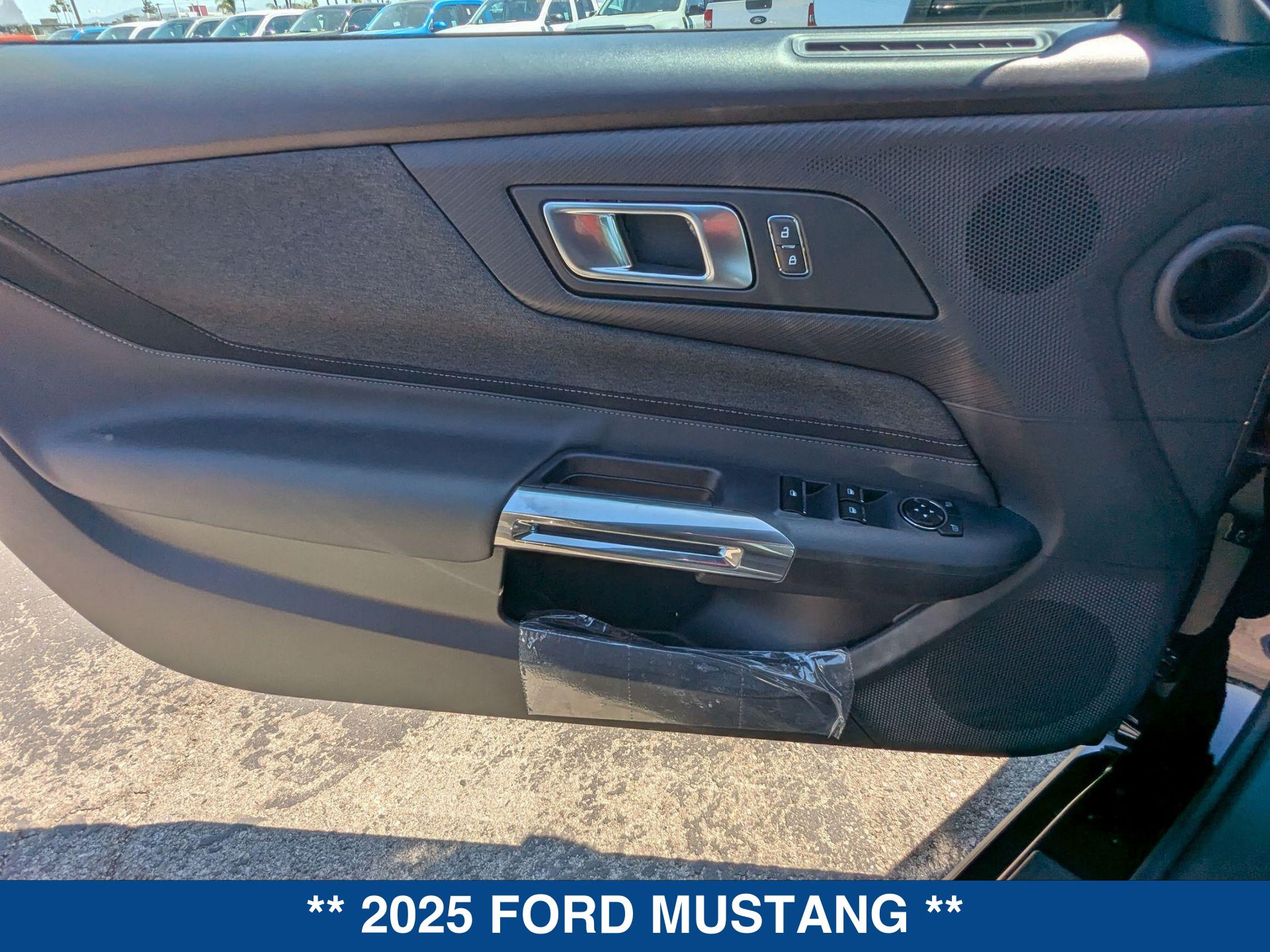 2025 Ford Mustang EcoBoost Premium