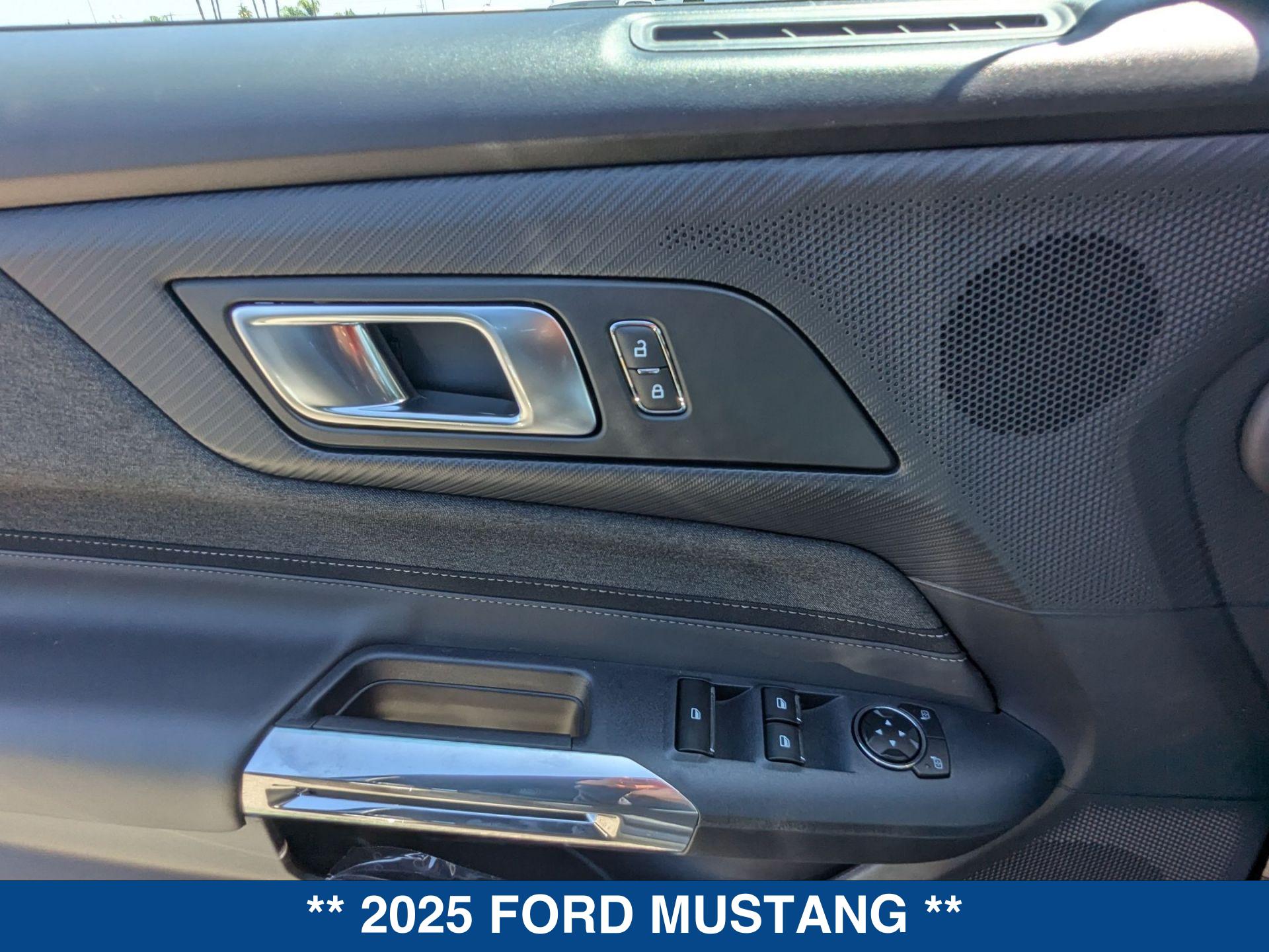 2025 Ford Mustang EcoBoost Premium