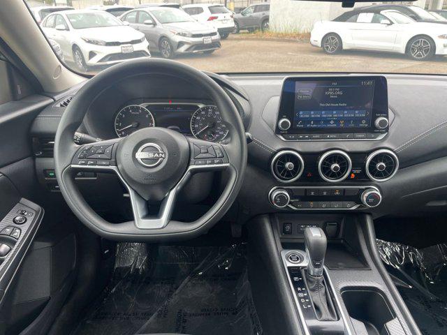 2024 Nissan Sentra SV Xtronic CVT