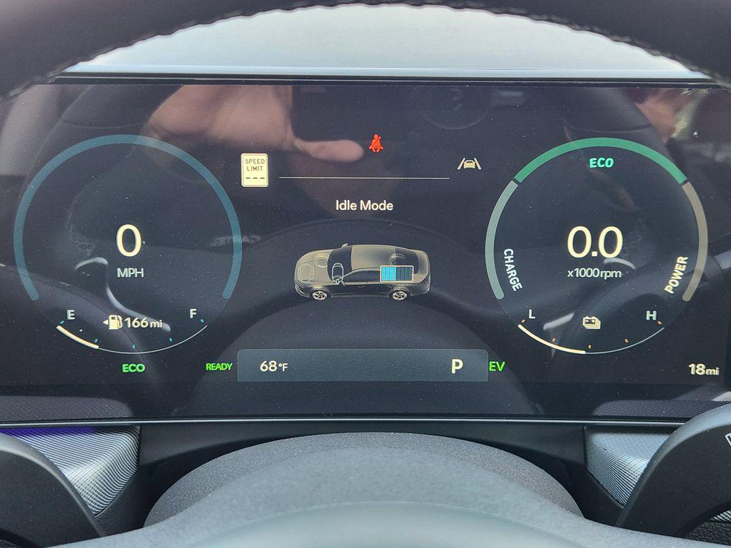 2025 Hyundai Sonata Hybrid Limited - Photo 10