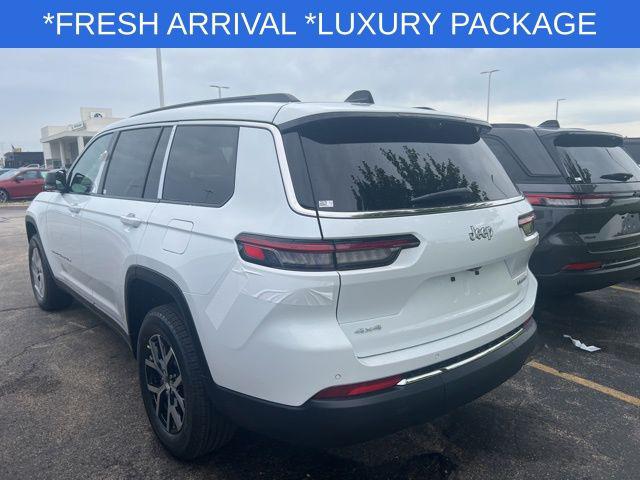 2025 Jeep Grand Cherokee GRAND CHEROKEE L LIMITED 4X4