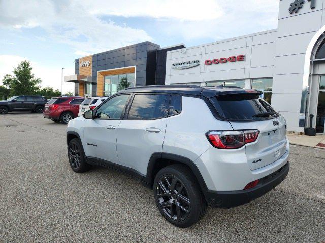 2025 Jeep Compass COMPASS LIMITED 4X4