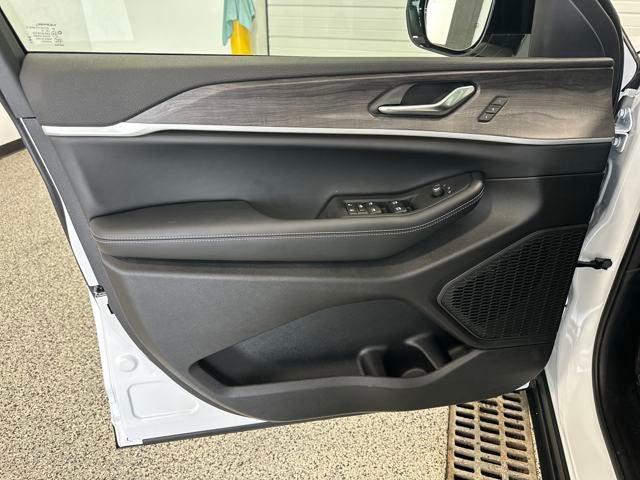 2025 Jeep Grand Cherokee GRAND CHEROKEE LIMITED 4X4 2025 Jeep Grand Cherokee GRAND CHEROKEE LIMITED 4X4