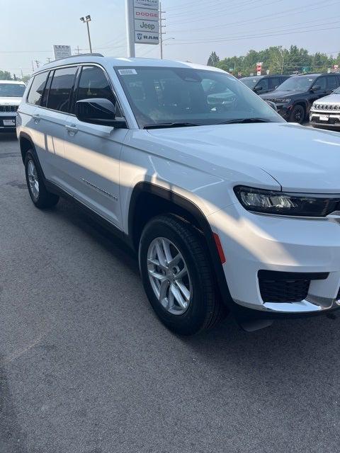 2025 Jeep Grand Cherokee GRAND CHEROKEE L LAREDO 4X4