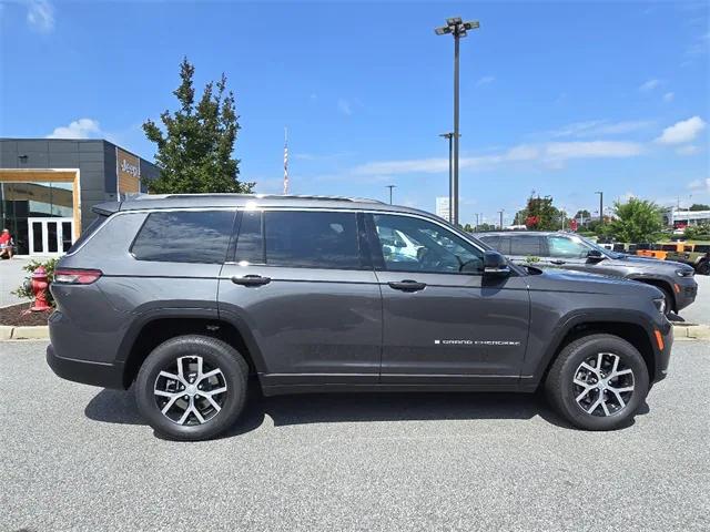 2025 Jeep Grand Cherokee GRAND CHEROKEE L LIMITED 4X2 2025 Jeep Grand Cherokee GRAND CHEROKEE L LIMITED 4X2