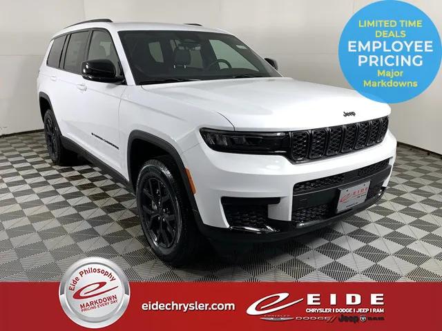 2025 Jeep Grand Cherokee GRAND CHEROKEE L ALTITUDE X 4X4