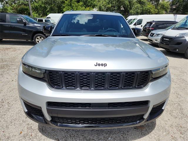 2025 Jeep Grand Cherokee GRAND CHEROKEE L ALTITUDE X 4X4