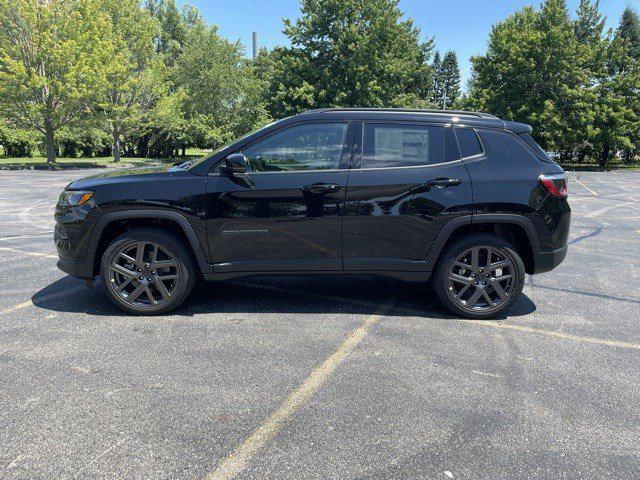 2025 Jeep Compass COMPASS LIMITED 4X4