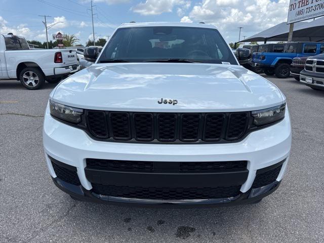 2025 Jeep Grand Cherokee GRAND CHEROKEE L ALTITUDE X 4X4