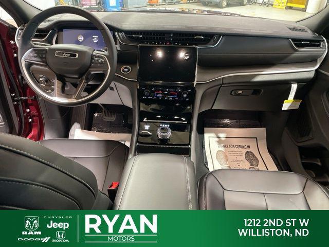 2025 Jeep Grand Cherokee GRAND CHEROKEE L LIMITED 4X4 2025 Jeep Grand Cherokee GRAND CHEROKEE L LIMITED 4X4