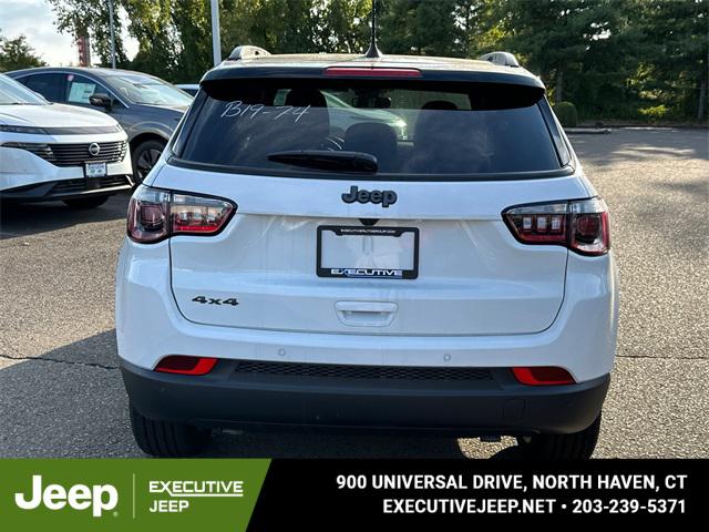 2025 Jeep Compass COMPASS LIMITED 4X4