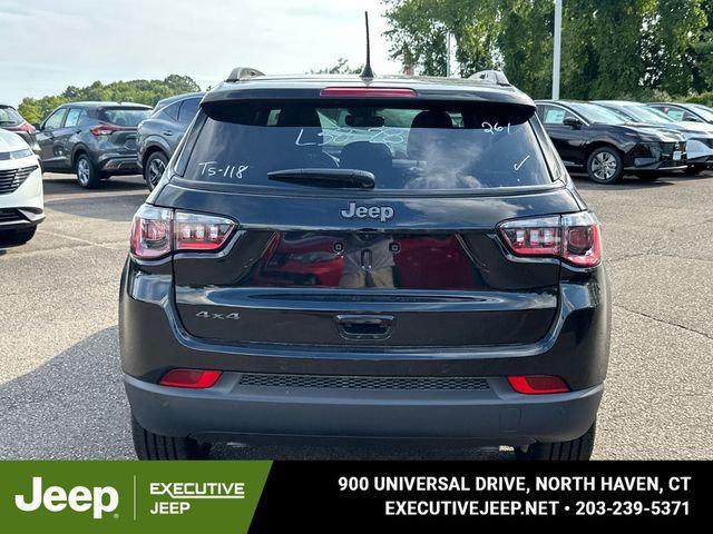 2025 Jeep Compass COMPASS LIMITED 4X4