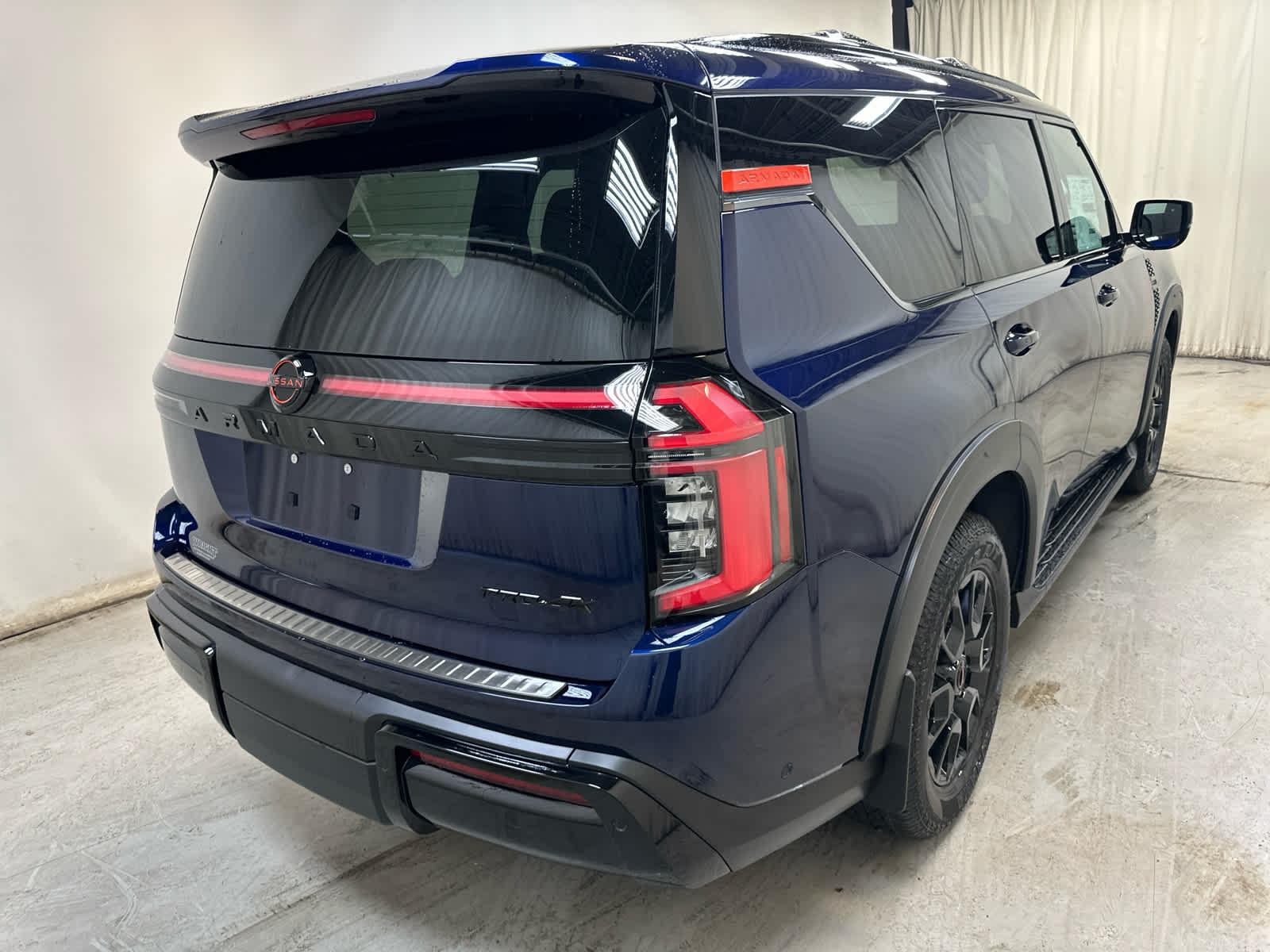 2025 Nissan Armada PRO-4X - Photo 10