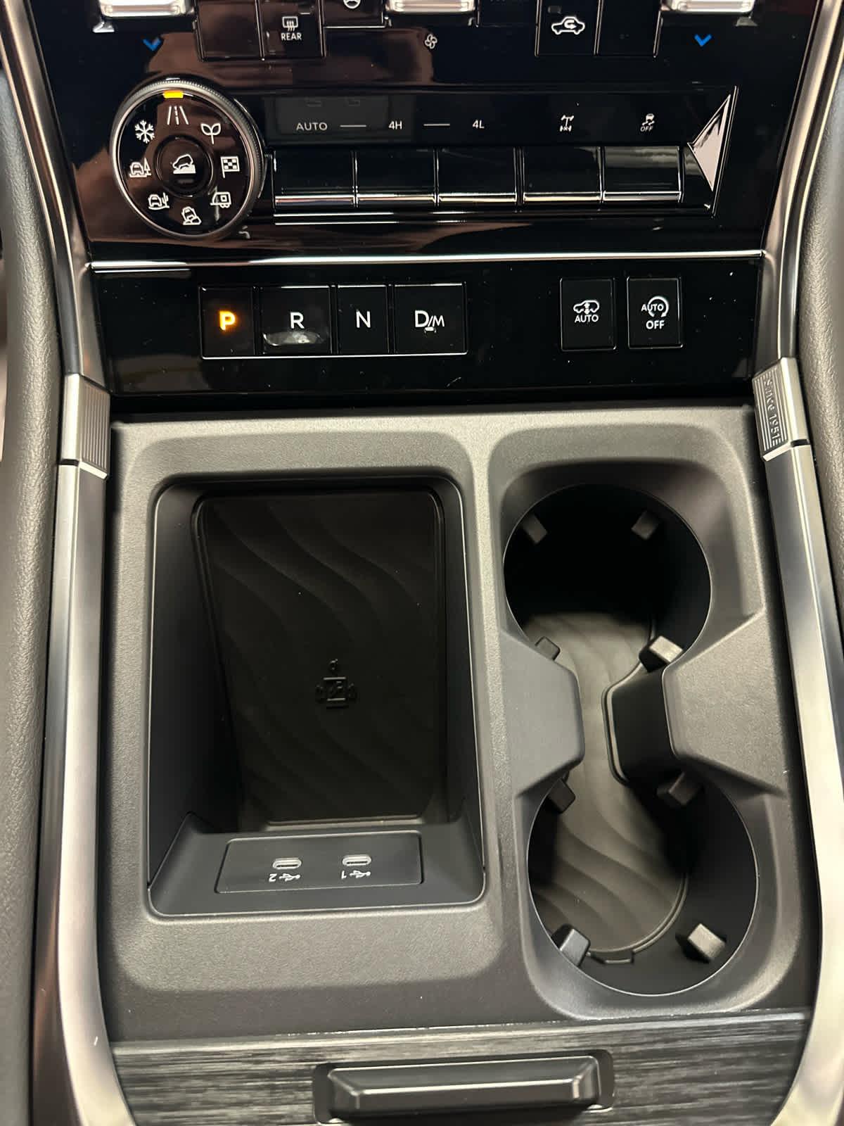 2025 Nissan Armada PRO-4X - Photo 17