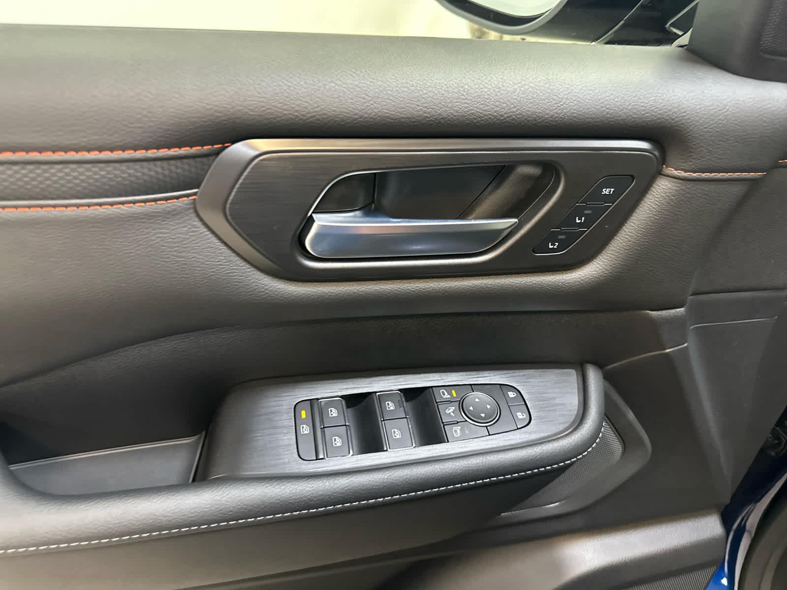 2025 Nissan Armada PRO-4X - Photo 19