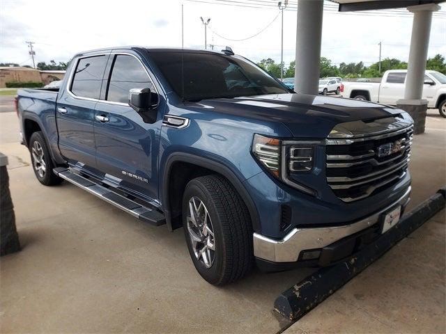 2024 GMC Sierra 1500 2WD Crew Cab Short Box SLT