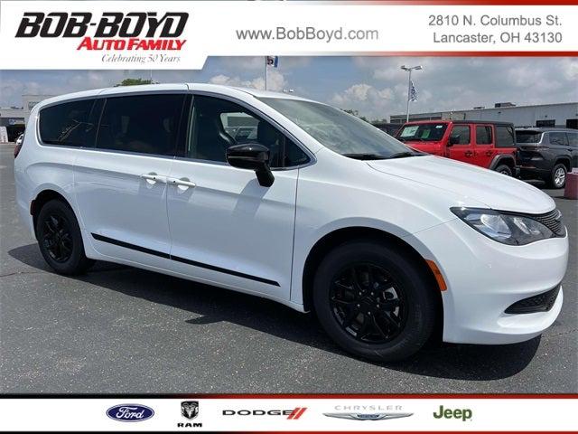 2025 Chrysler Voyager VOYAGER LX